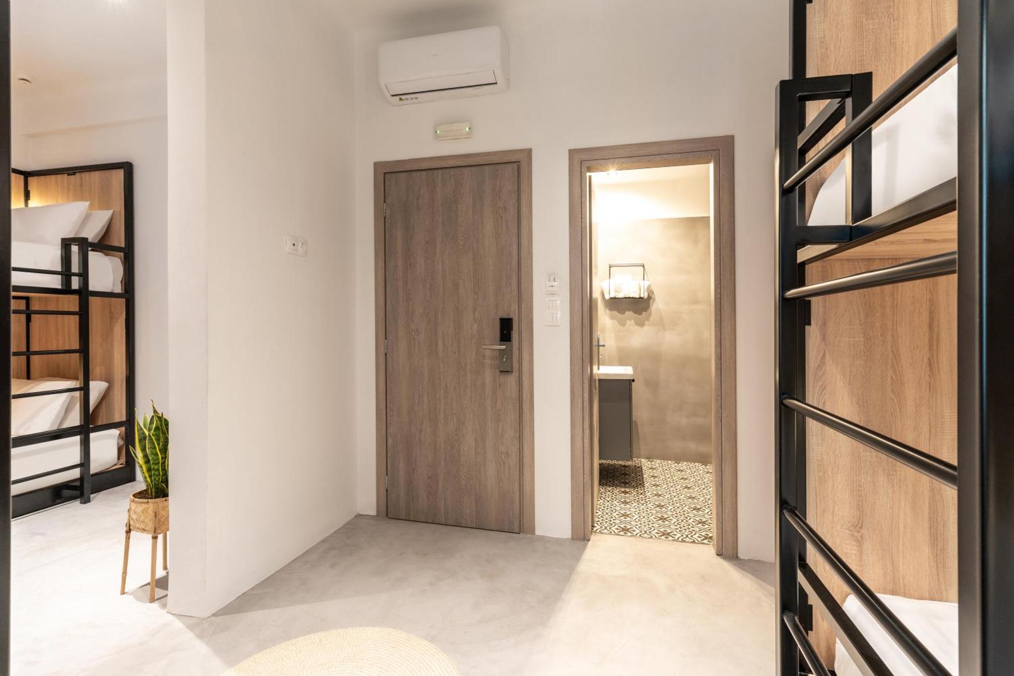 Pame Wild Hotel Athens Phòng bức ảnh